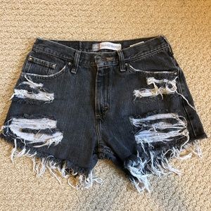 Levi Cut Offs ✨